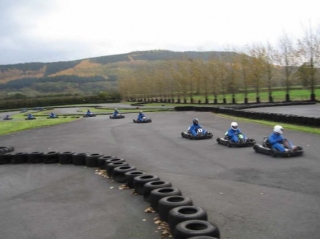  Days de edificio de equipo 